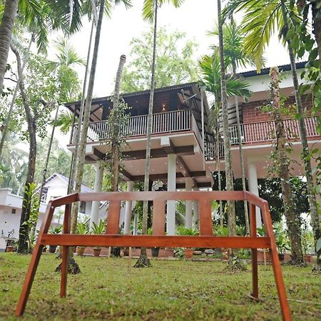 Serenity Villa And Treehouse Palakkad Extérieur photo