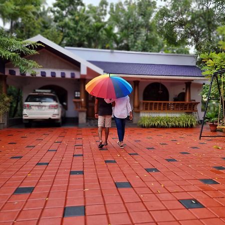 Serenity Villa And Treehouse Palakkad Extérieur photo